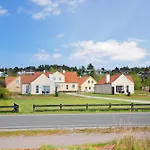 Amazing In With 3 Bedrooms And Wifi
