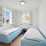 Amazing In With 3 Bedrooms And Wifi *